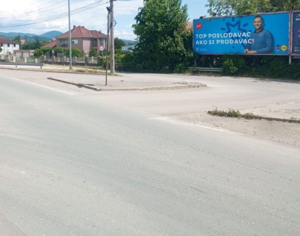 Cacak Bilbordi centar CA03 System Bilbordi